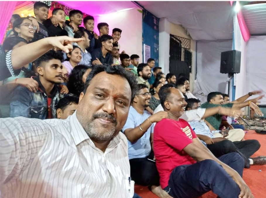 पारावरच्या गप्पा….!