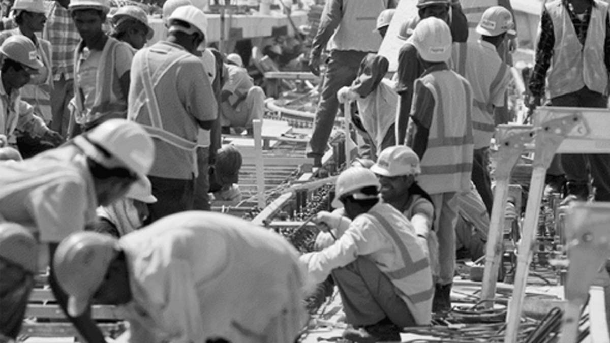 ‘कामगाराच्या श्रमाला तोड नाही’