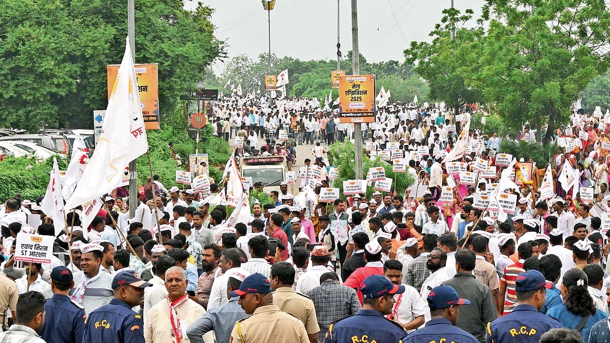 बंजारा समाजाचा एसटी प्रवर्गात समावेश : तरुण आणि नेत्यांची महत्वाची भूमिका