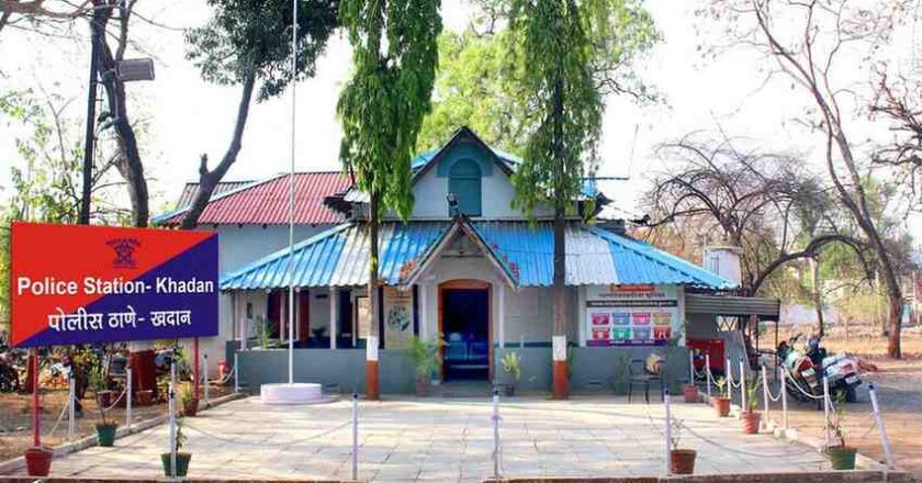 कुस्तीचा रंग की कुर्त्याविना संग? प्रशिक्षकाच्या ‘नग्न’ कारनाम्याने महाराष्ट्र दंग!