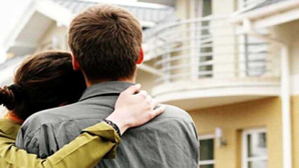 उत्तराखंडात पती-पत्नी दोघेही लिव्ह इन रिलेशनशिपमध्ये; मुलं कोणाकडे असा प्रश्न उपस्थित