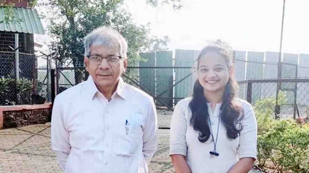 डॉ. स्नेहल सोहनी – अकोल्यात फक्त दलित असल्याने हॉटेल रूम नाकारल्याचा आरोप | Akola Atrocity News