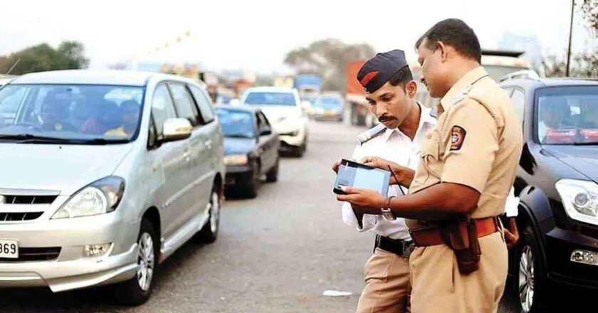 मोबाईलने फोटो घेतल्यास थेट निलंबन! वाहतूक पोलिसांसाठी मोठा आदेश