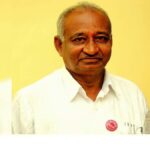 तीन वेळचे आमदार शेअर ऑटोमध्ये: वामनराव चटप यांचा साधेपणाचा धडा!