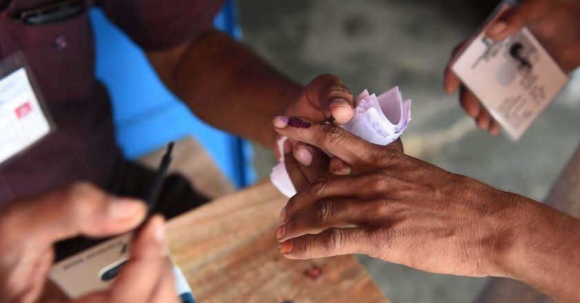 निवडणूका पारदर्शक होईल काय?